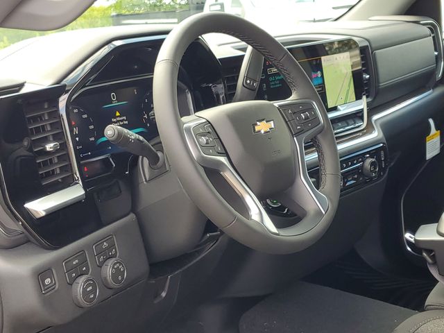 2026 Chevrolet Silverado 1500 Crew Cab 4WD Pickup for sale #TZ436028 - photo 7