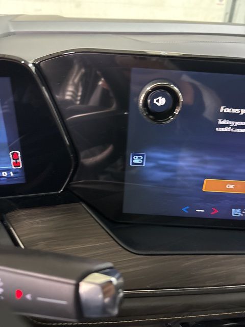 2025 Chevrolet Tahoe Premier photo