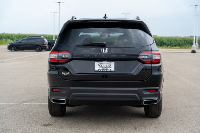 2025 Honda Pilot Sport 6