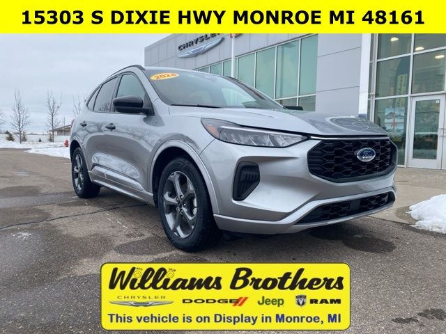 2024 Ford Escape ST-Line - Silver Metallic exterior view 3