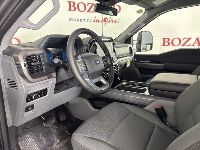 2025 Carbonized Gray Metallic Ford F-150 XLT 4X4 Truck