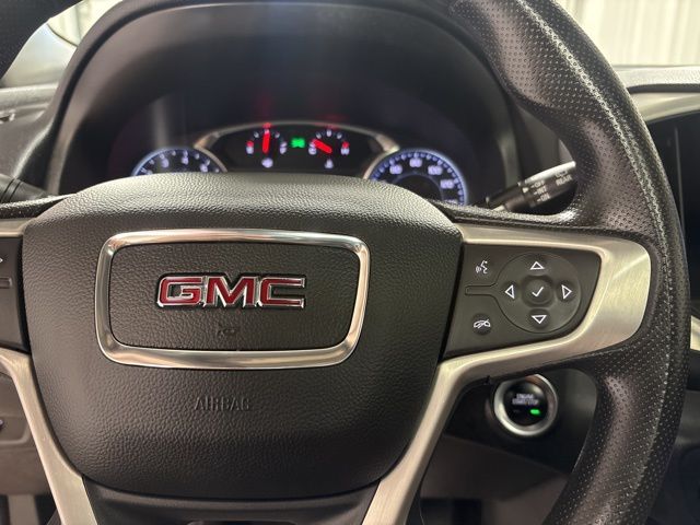 2022 GMC Terrain SLE photo