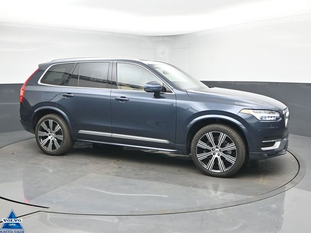 2023 Volvo XC90 B6 Ultimate Bright Theme 7-Passenger AWD