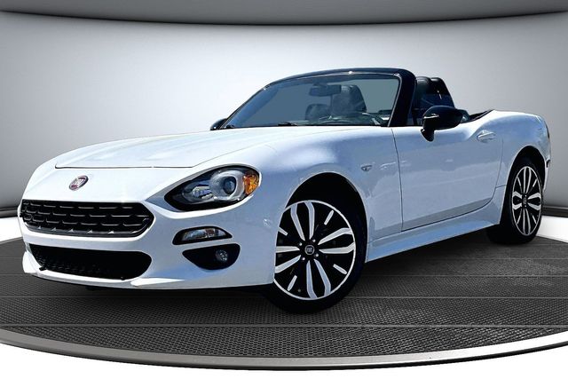 2020 FIAT 124 Spider Classica
