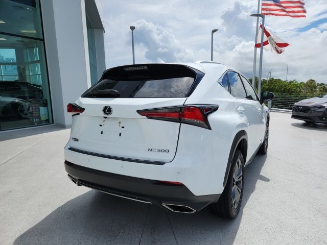 2021 Lexus NX 300 F Sport 9