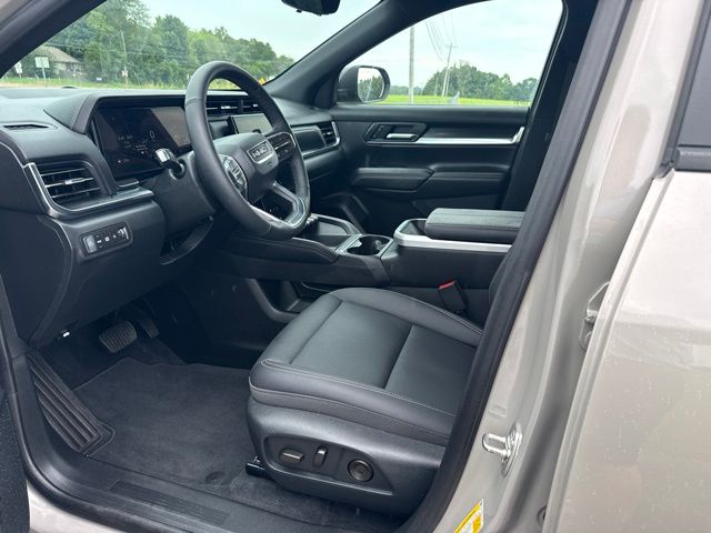 Photo 3 of 2026 GMC Terrain Elevation