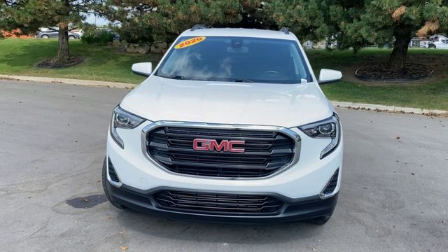 2020 GMC Terrain SLE 3