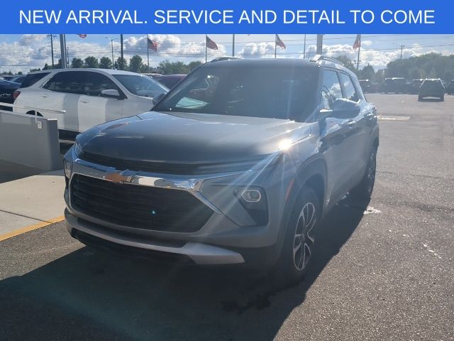 Sterling Gray Metallic 2025 Chevrolet Trailblazer LT FWD SUV / Crossover Front-Wheel Drive Continuously Variable Transmission