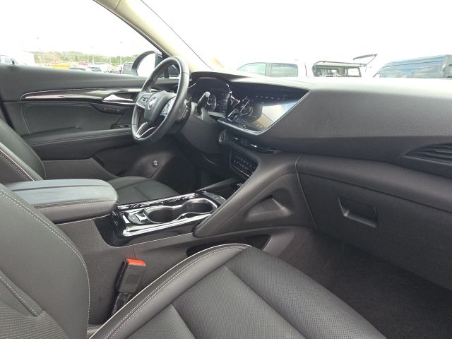 2023 Buick Envision Essence:C02550