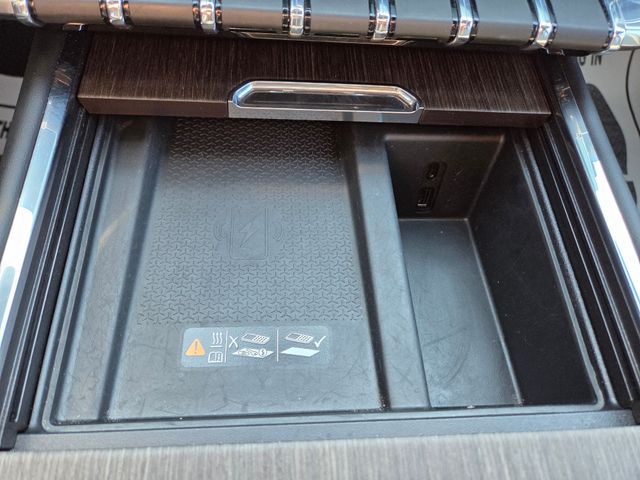 2025 GMC Acadia AWD Denali