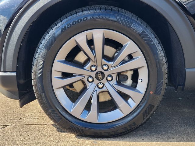 2022 Ford Explorer XLT Black at AutoSavvy Houston Southwest