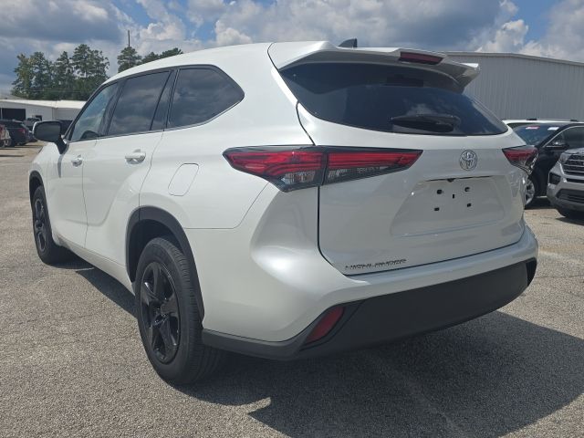Photo of 2022 Toyota Highlander L in Dallas, GA - 3,  2022 Toyota Highlander L:B01818