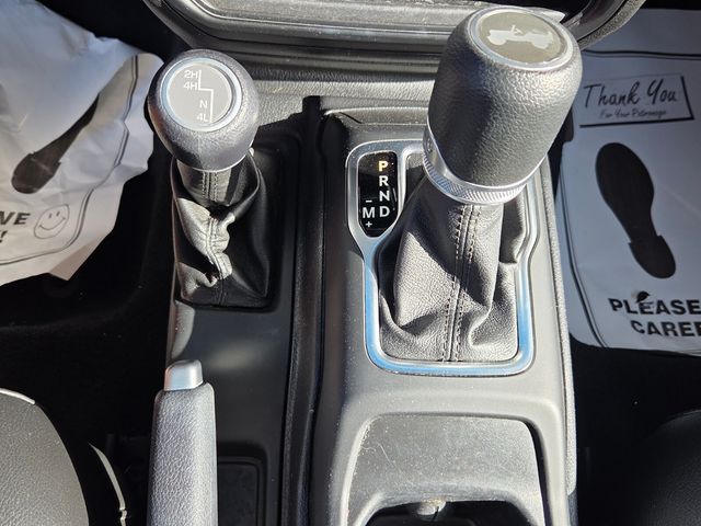 Used 2020 Black Jeep Unlimited Freedom Edition image 19