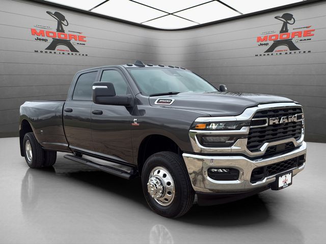 2026 RAM 3500 Tradesman Crew Cab LB DRW 4WD