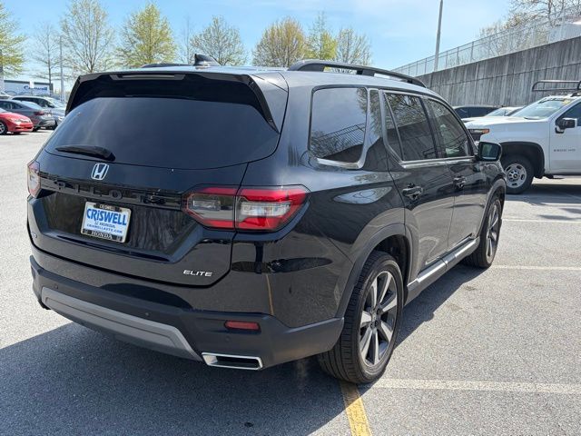 used 2023 Honda Pilot car, priced at $39,685