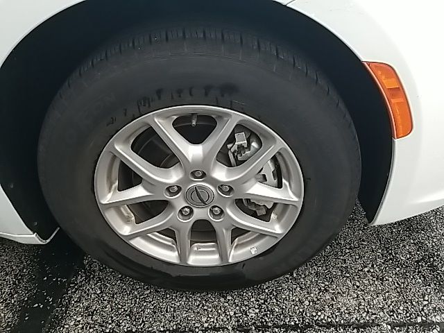 Used 2024 Chrysler Pacifica Van