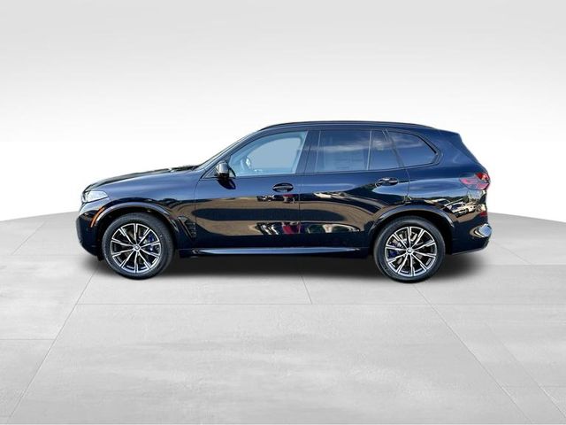 2025 BMW X5 M60i 8