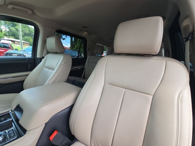 2022 Ford Expedition XLT:169442A2