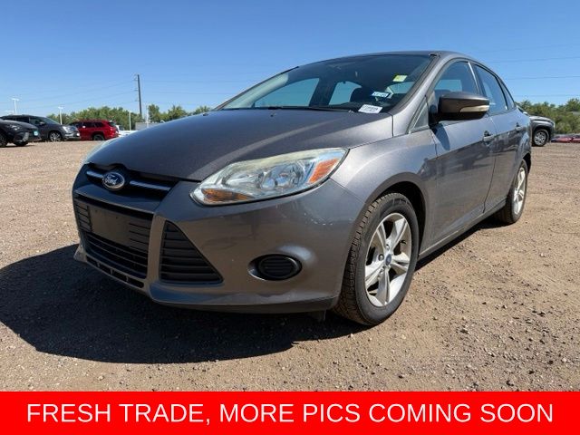 Sterling Gray Metallic 2013 Ford Focus SE Sedan Front-Wheel Drive 6-Speed Automatic