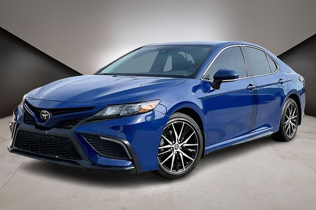 Blue 2024 Toyota Camry SE FWD Sedan Front-Wheel Drive 8-Speed Automatic