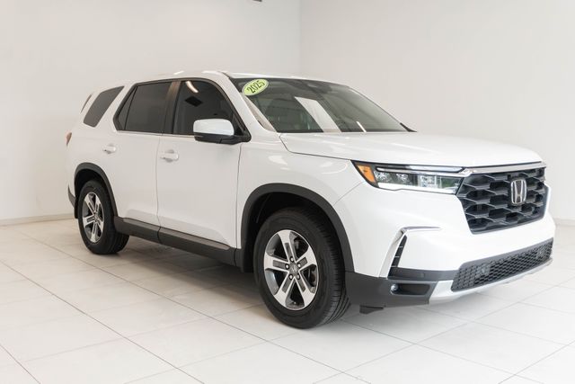 Used 2025 Honda Pilot SUV