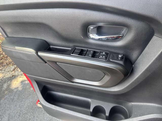 Used 2020 Red Nissan PRO-4X image 29