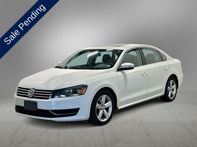 2013 Volkswagen Passat 2.5 SE - 0