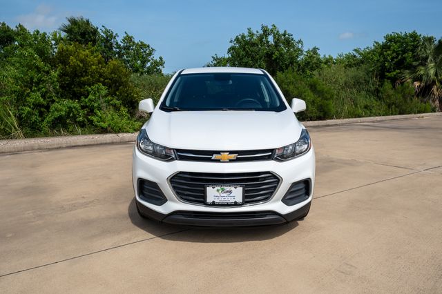 2022 Chevrolet Trax LS White at Joe Myers Mazda Kia