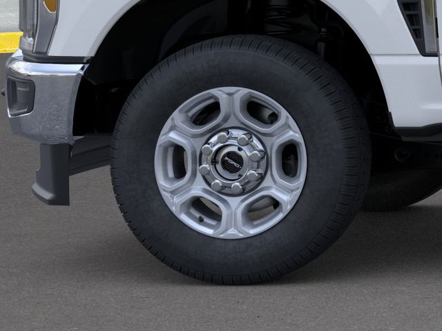 2026 Oxford White Ford Super Duty F-250 SRW XL 4X4 Truck