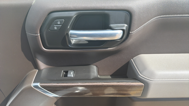 used 2021 Chevrolet Silverado 1500 car, priced at $33,488