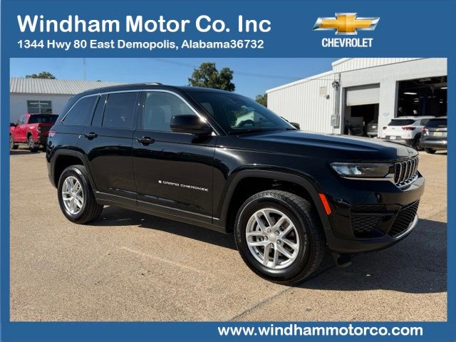2025 Jeep Grand Cherokee Laredo RWD