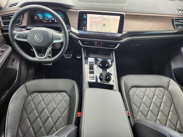 2024 Volkswagen Atlas 2.0T SEL Premium R-Line  at Gullo Toyota