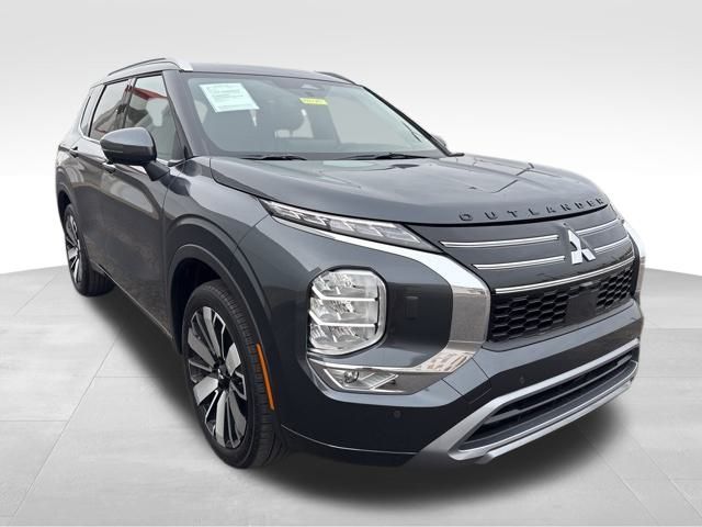 2025 Mitsubishi Outlander SEL FWD