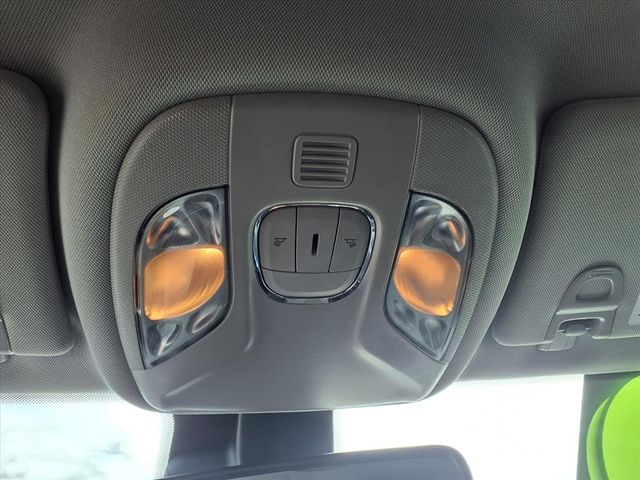 Used 2022 Silver Jeep Limited image 21