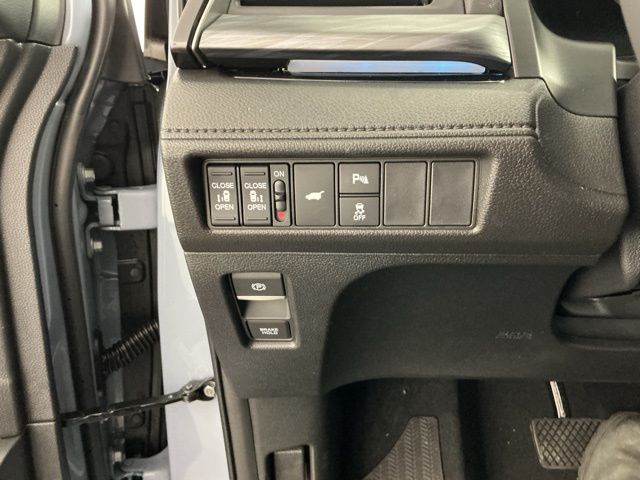 new 2026 Honda Odyssey car, priced at $53,645