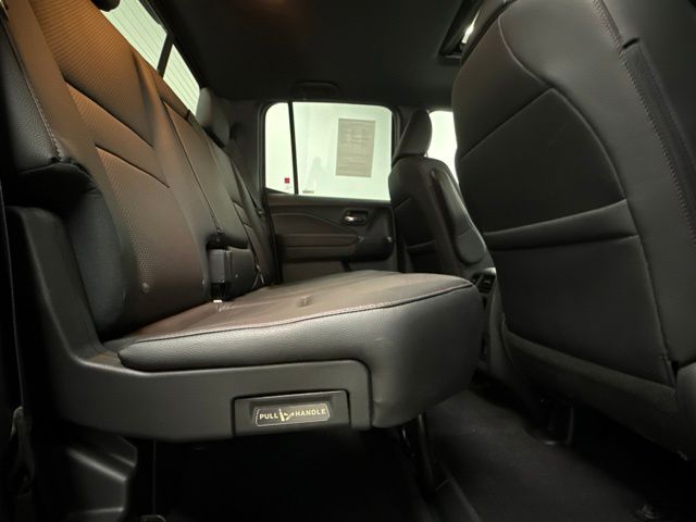 Certified Used 2023 Black Honda Black Edition image 23