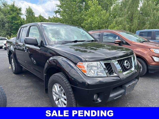 Gray (Magnetic Black) 2017 Nissan Frontier Pickup Truck Four-Wheel Drive 5-Speed Automatic Overdrive
