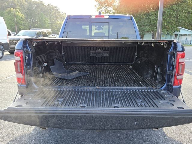 2019 Ram 1500 Laramie Crew Cab 4x4 5'7" Box