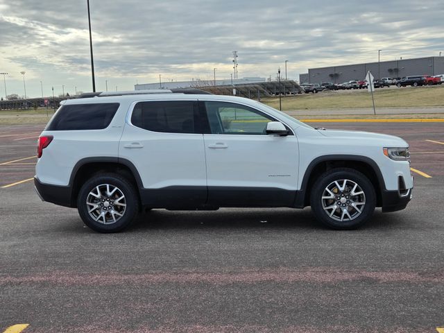 2022 GMC Acadia SLE
