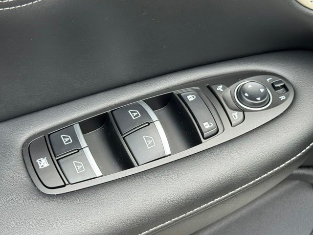 Used 2023 Infiniti QX55 SUV