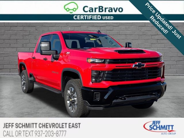 2026 Chevrolet Silverado 2500HD Rojo (Red Hot) Camioneta Todo terreno Automática