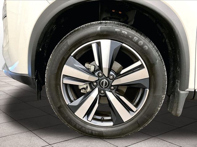 2023 Nissan Rogue SL White at Bob Ruth Ford