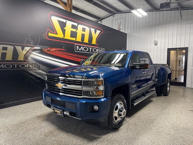 2016 Chevrolet Silverado 3500HD High Country Crew Cab 4WD