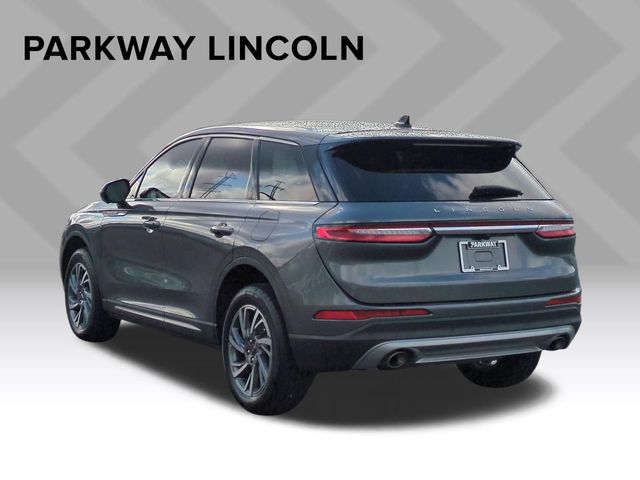 Used 2023 Gray Lincoln Standard image 3
