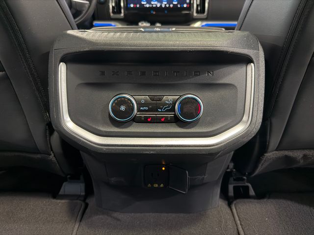 2025 Ford Expedition Max Platinum White at Bob King Buick GMC