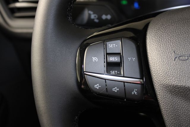 2025 Ford Escape Active photo 9