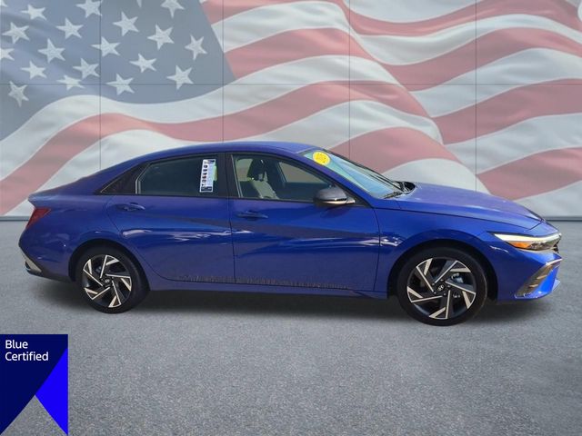 Used 2025 Blue Hyundai SEL Sport image 2