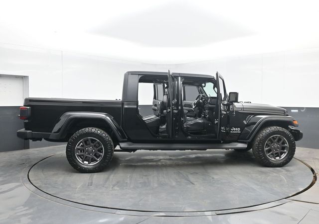 Used 2020 Black Jeep Overland image 50