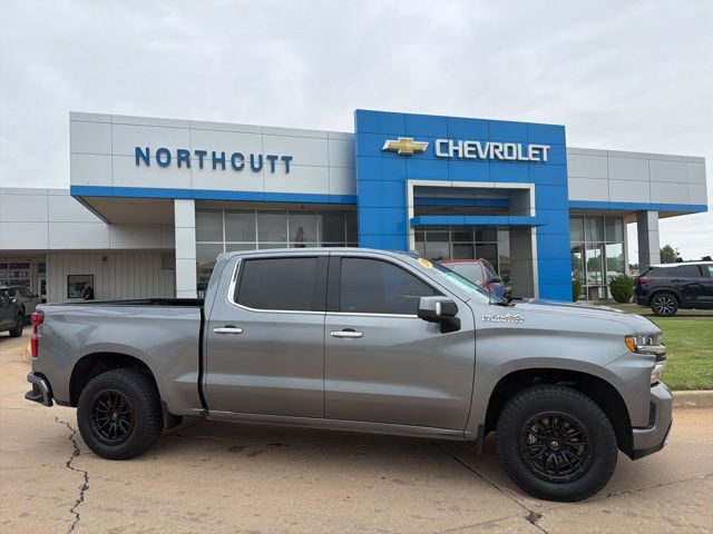 Gray (Steel Metallic) 2019 Chevrolet Silverado 1500 High Country Crew Cab 4WD Pickup Truck Four-Wheel Drive Automatic