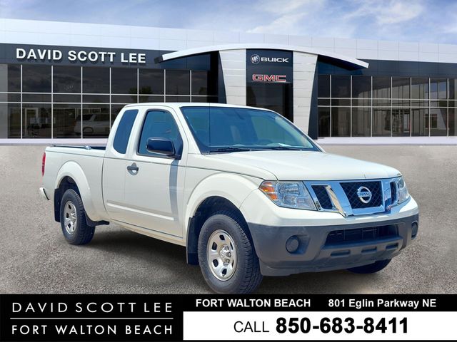 Glacier White 2018 Nissan Frontier Pickup Truck 4X2 5-Speed Automatic Overdrive